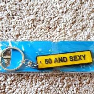 Key chain + Free 🎁
